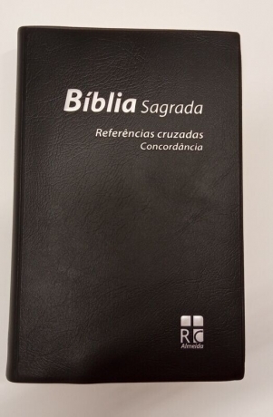 Bíblia Sagrada - Capa Preta Dn052C