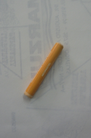 Lápis Amarelo Neopastel Caran D\'Ache